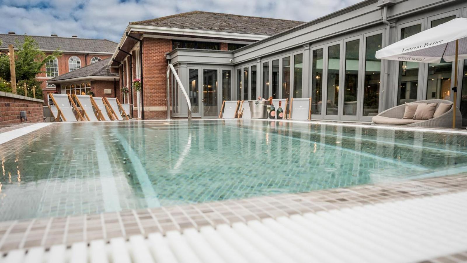 Mottram Hall Macclesfield Exterior photo
