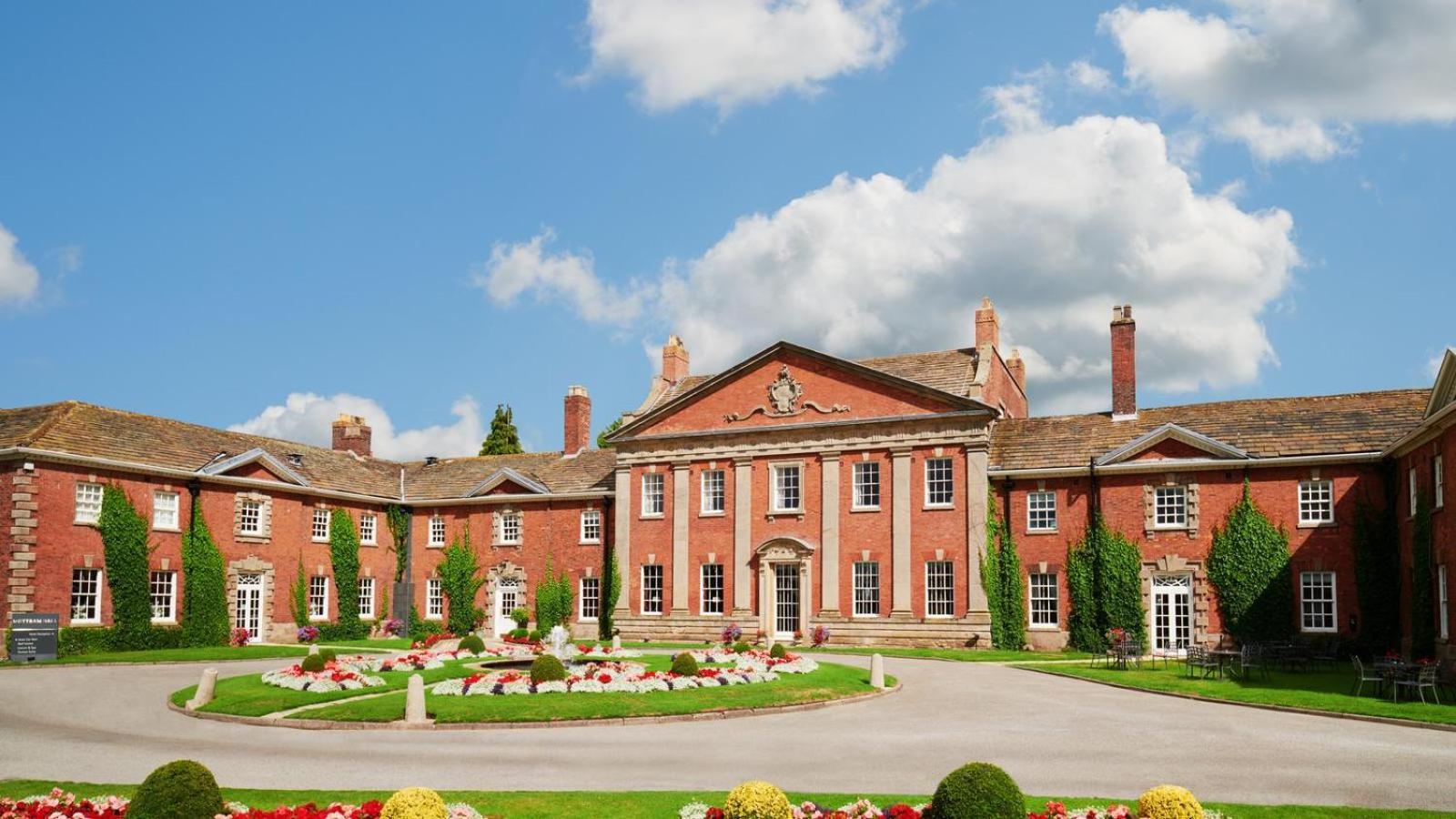 Mottram Hall Macclesfield Exterior photo