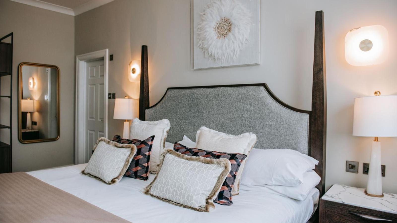 Mottram Hall Macclesfield Room photo