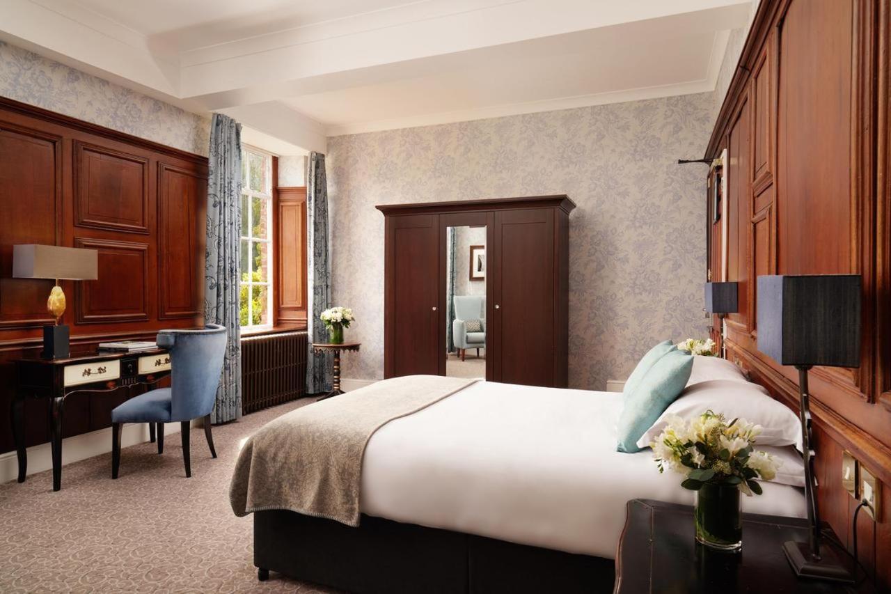 Mottram Hall Macclesfield Exterior photo